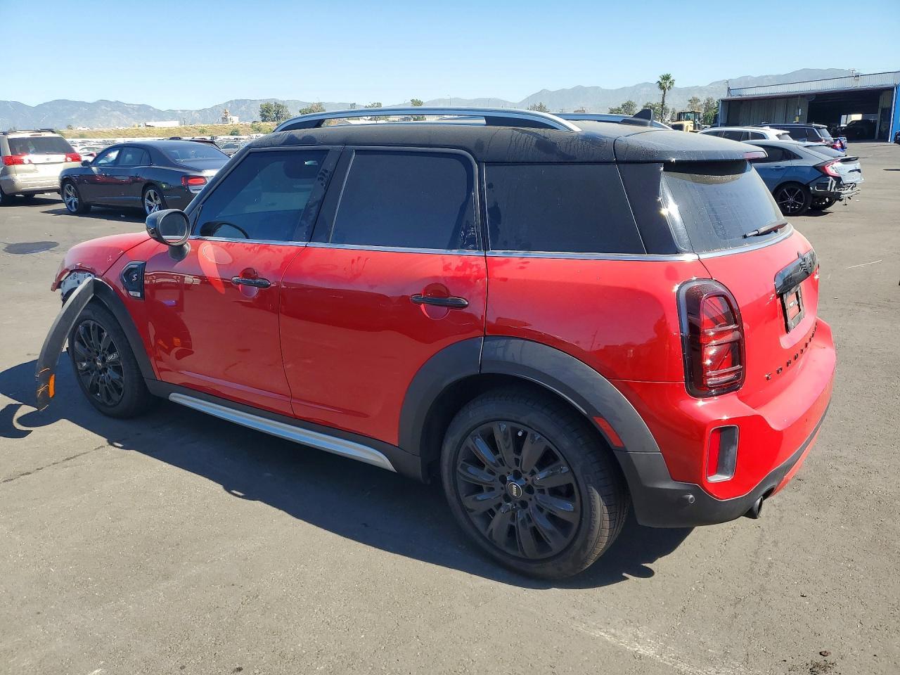 2024 Mini Cooper S Countryman - Фото 2