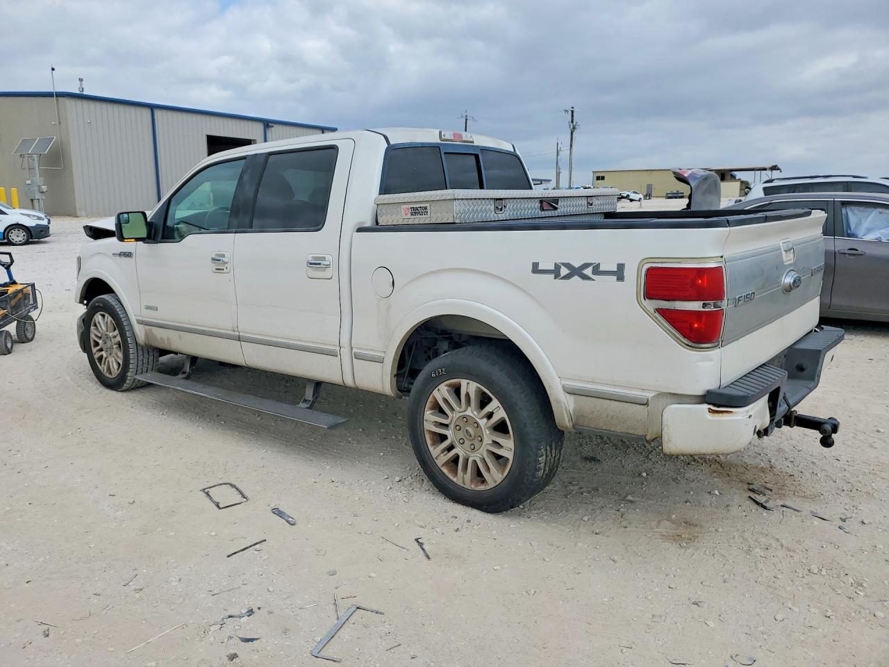 2011 Ford F150 Supercrew - Фото 2