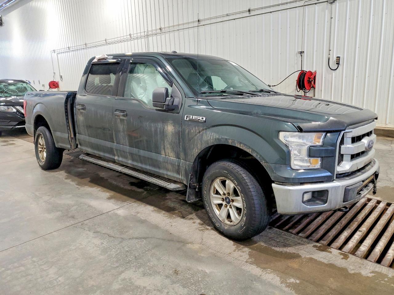 2015 Ford F150 Supercrew - Фото 4