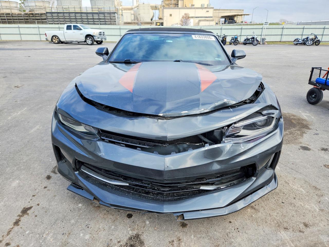 2017 Chevrolet Camaro - Image 5
