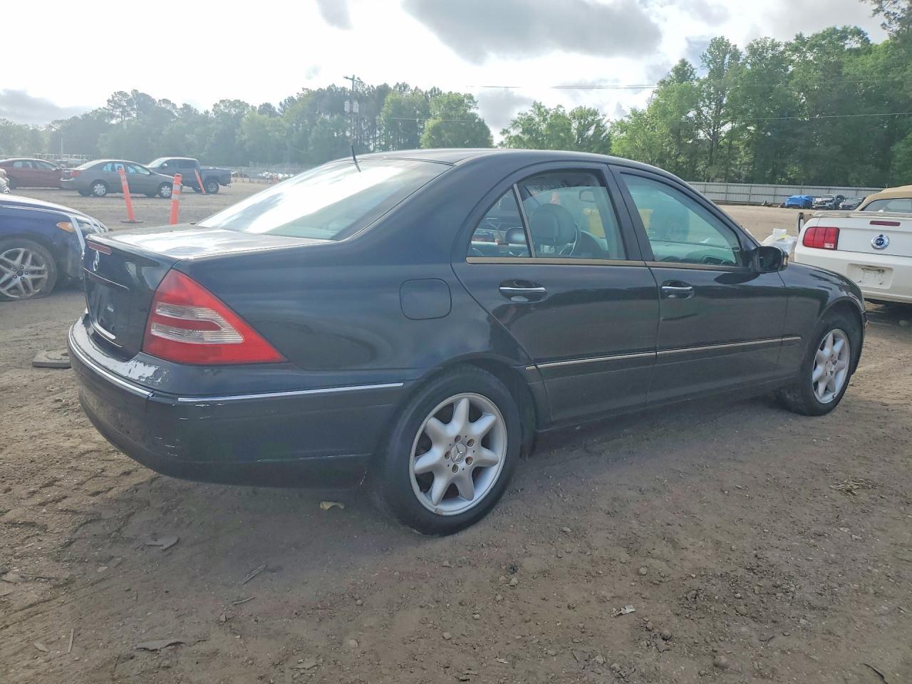 2002 Mercedes-Benz C-Class - Фото 3