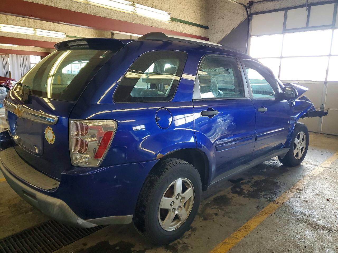 2006 Chevrolet Equinox Ls - Image 3