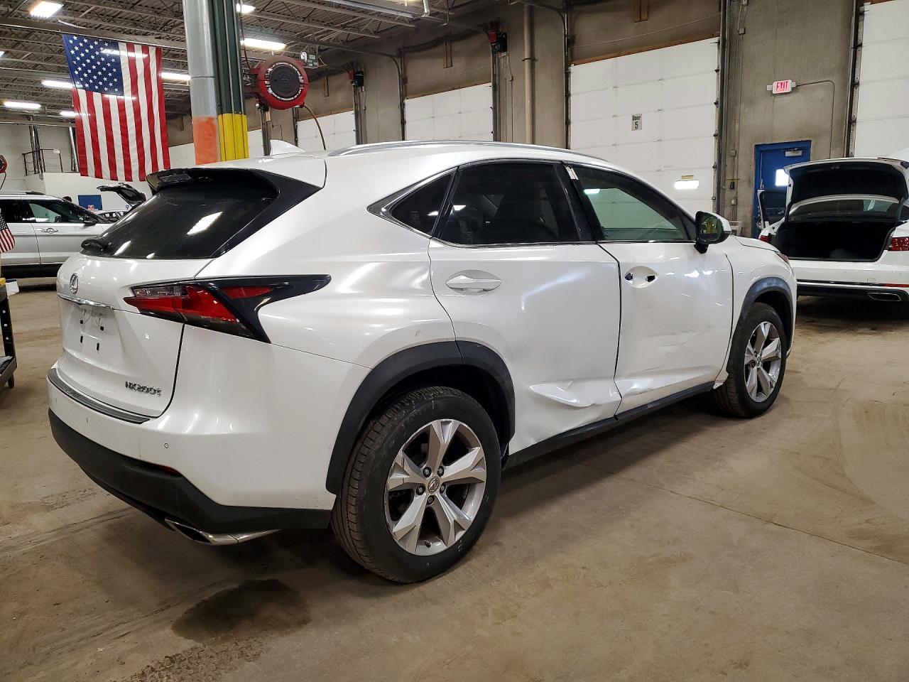2017 Lexus Nx 200T Base - Фото 3