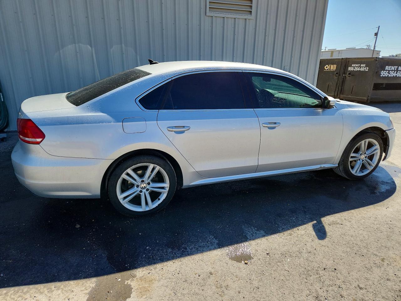 2014 Volkswagen Passat Se - Фото 3