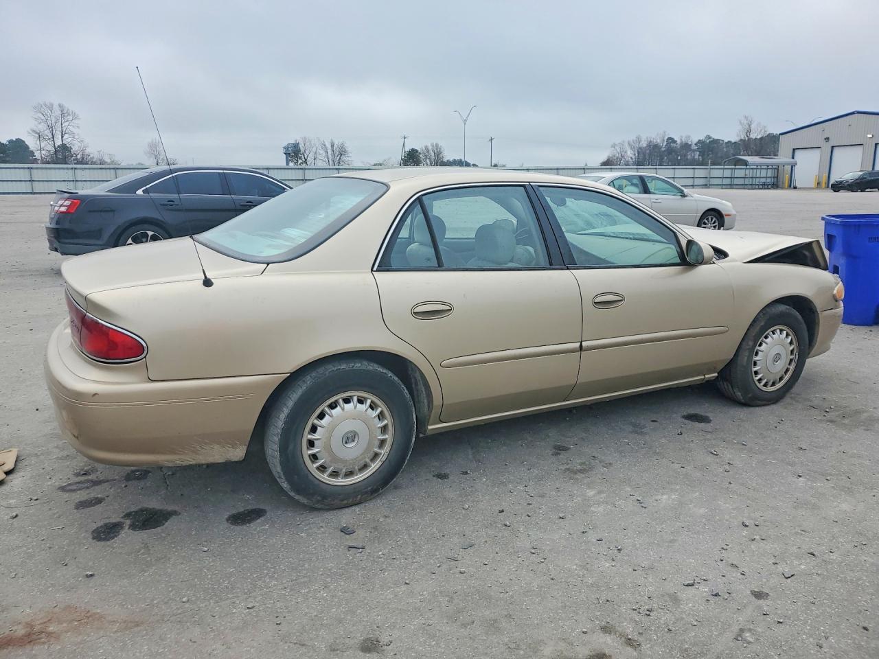 2005 Buick Century Custom - Фото 3