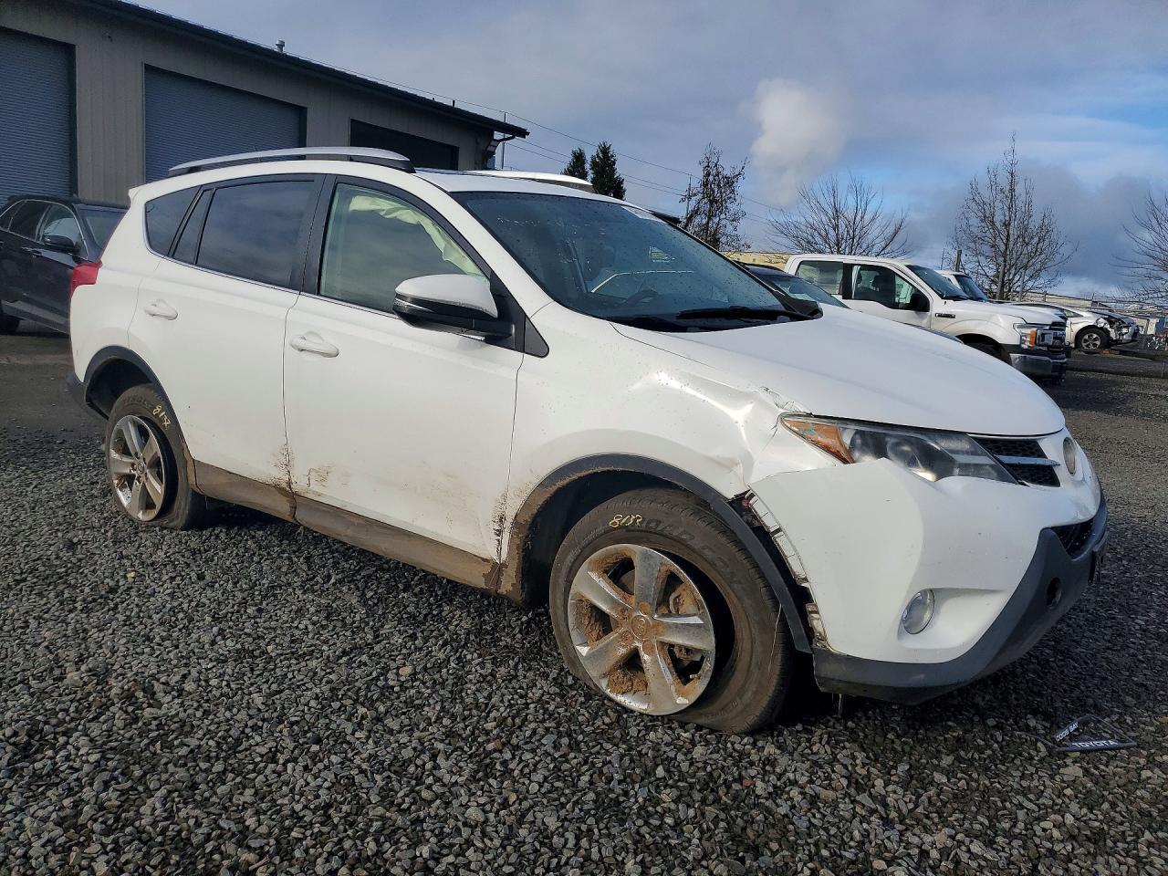2015 Toyota Rav4 Xle - Фото 4