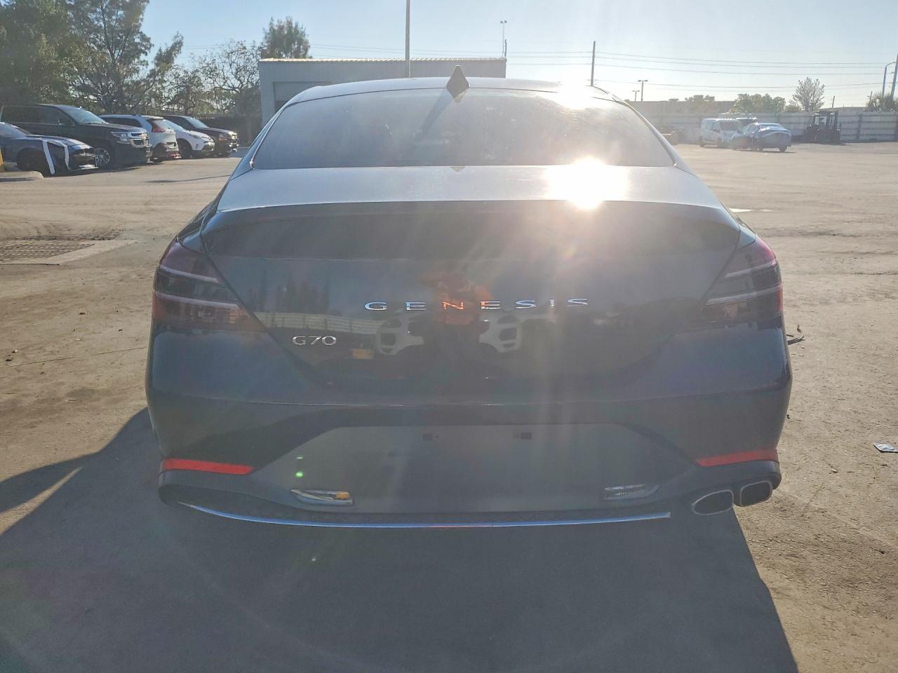 2023 Genesis G70 2.0T - Фото 6