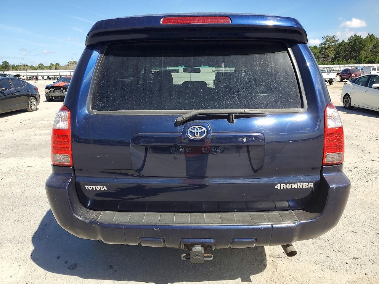 2007 Toyota 4Runner Limited - Image 6