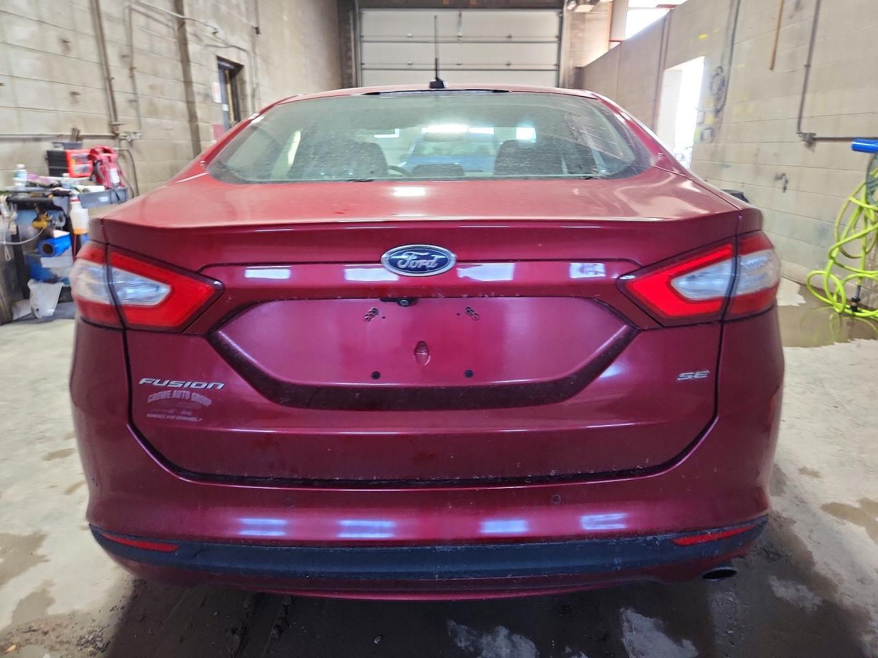 2016 Ford Fusion Se - Фото 6