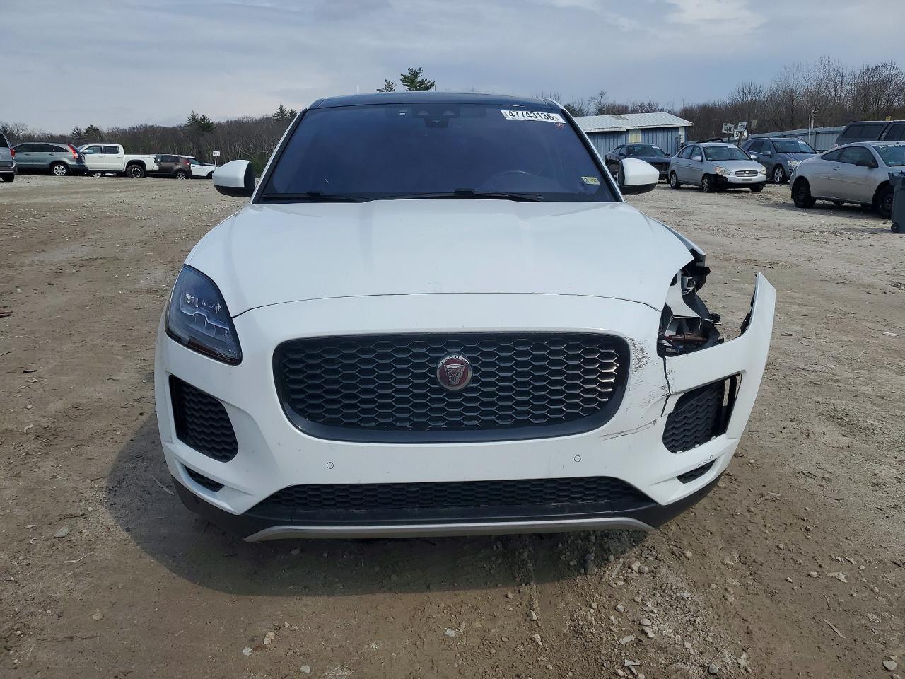 2019 Jaguar E-Pace Se - Фото 5