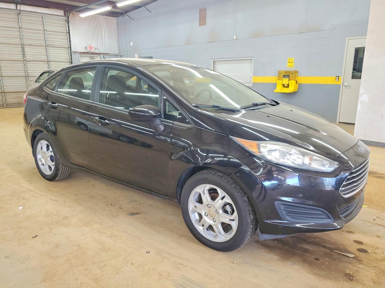 2019 Ford Fiesta S - Image 4