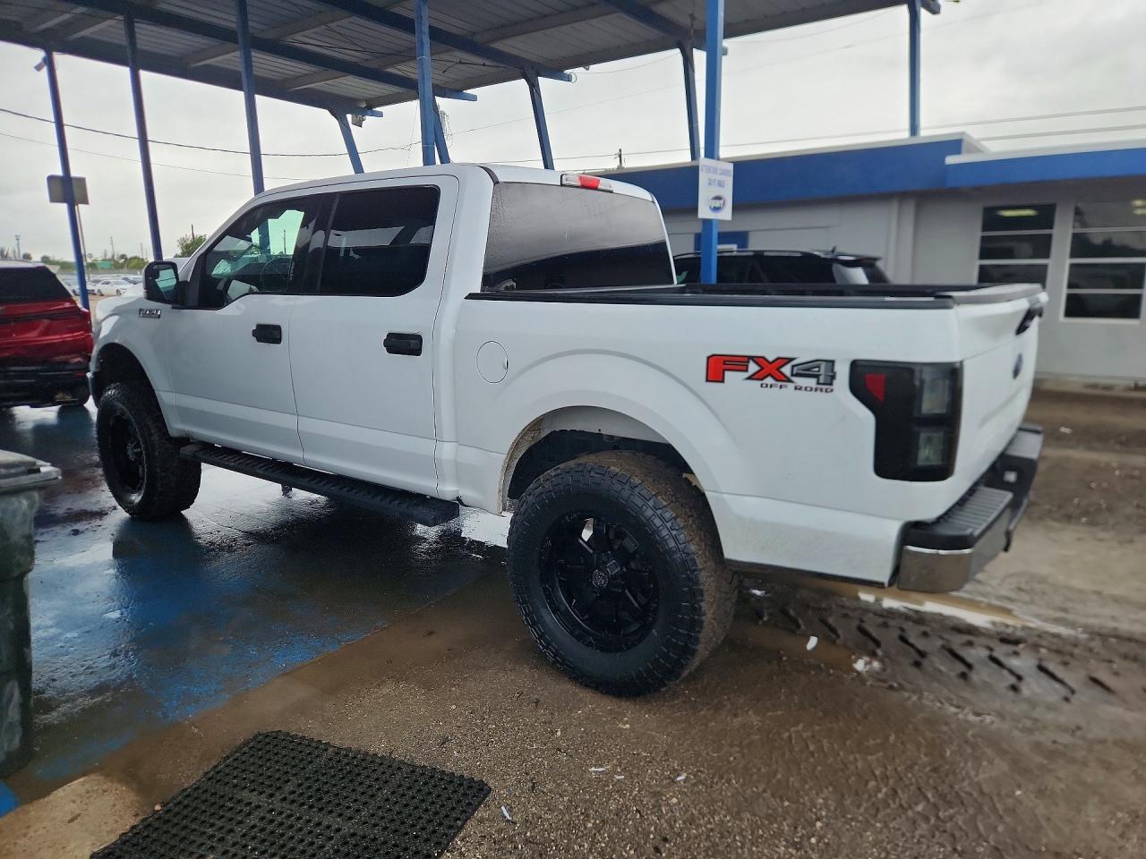 2019 Ford F150 Supercrew - Фото 2