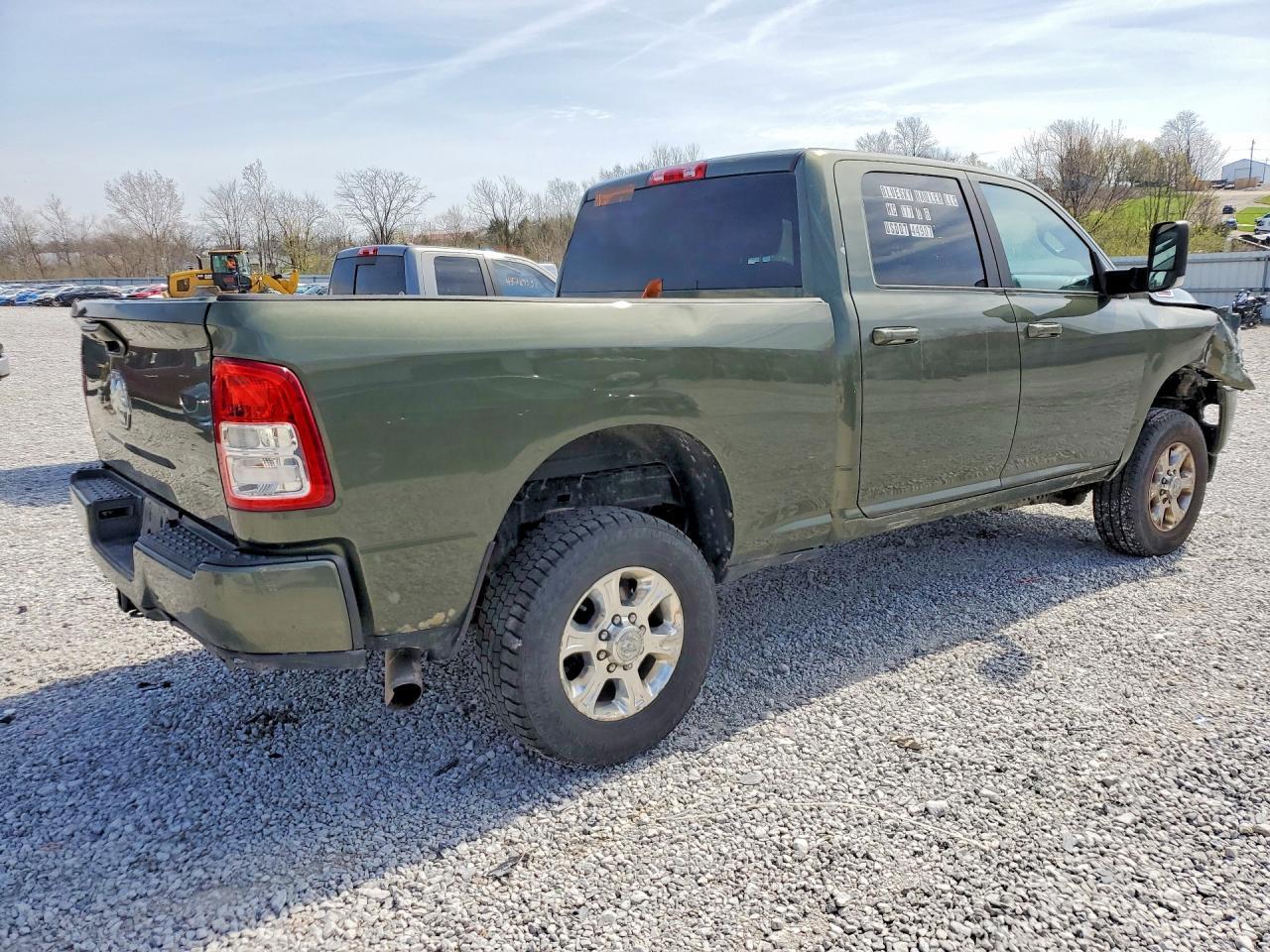 2022 Ram 2500 Big Horn - Фото 3