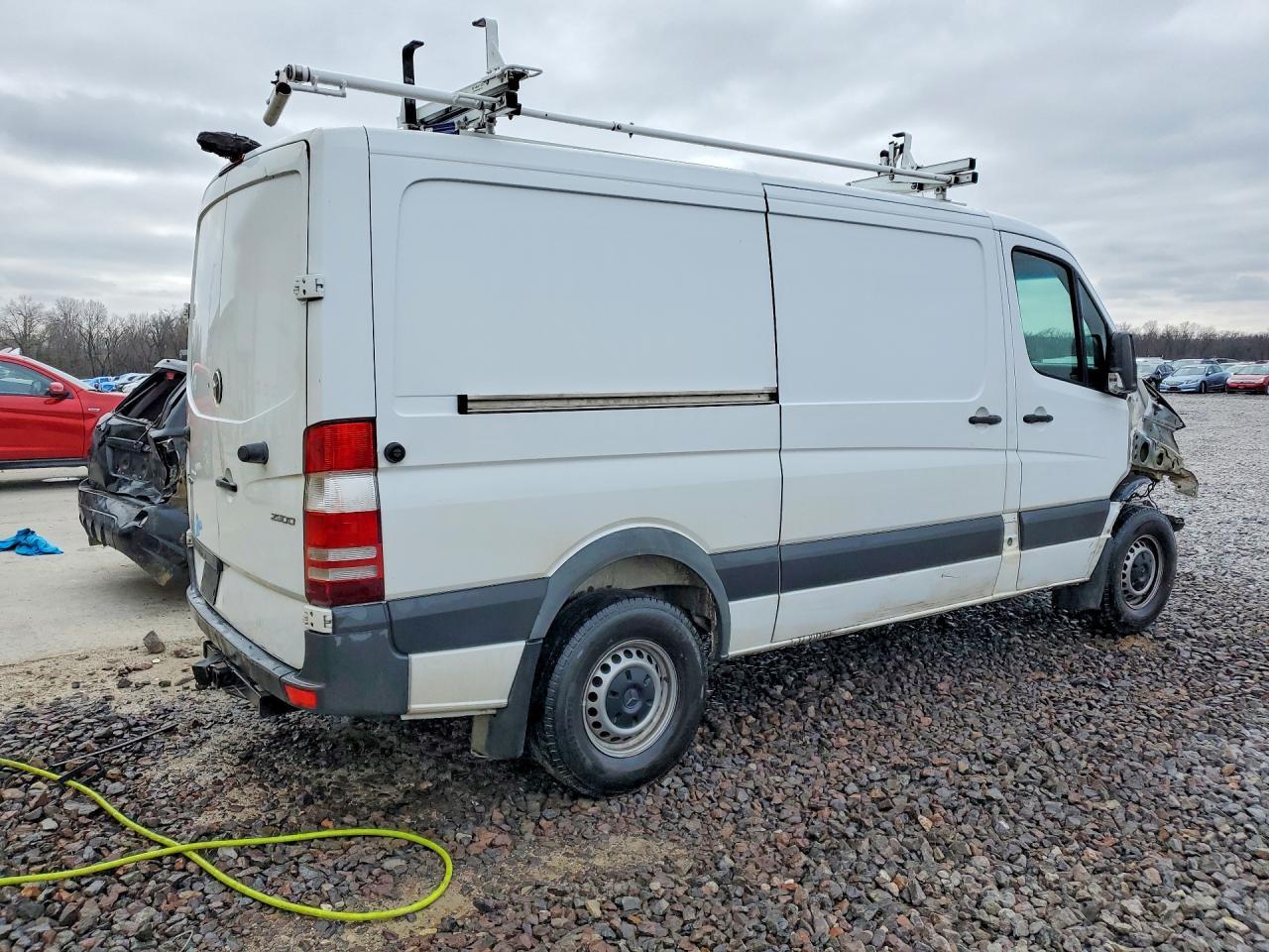 2017 Mercedes Benz Sprinter 2500 Utility / Service Van - Image 3