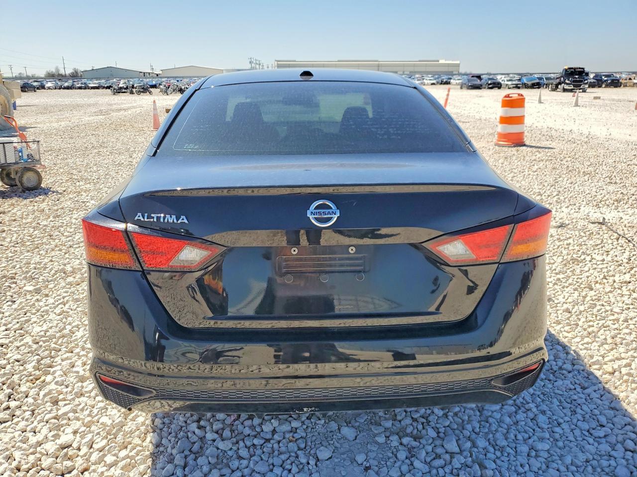 2020 Nissan Altima 2.5 S - Image 6