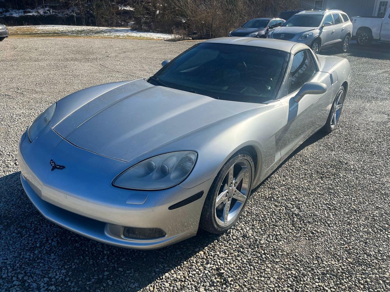 2005 Chevrolet Corvette - Image 2