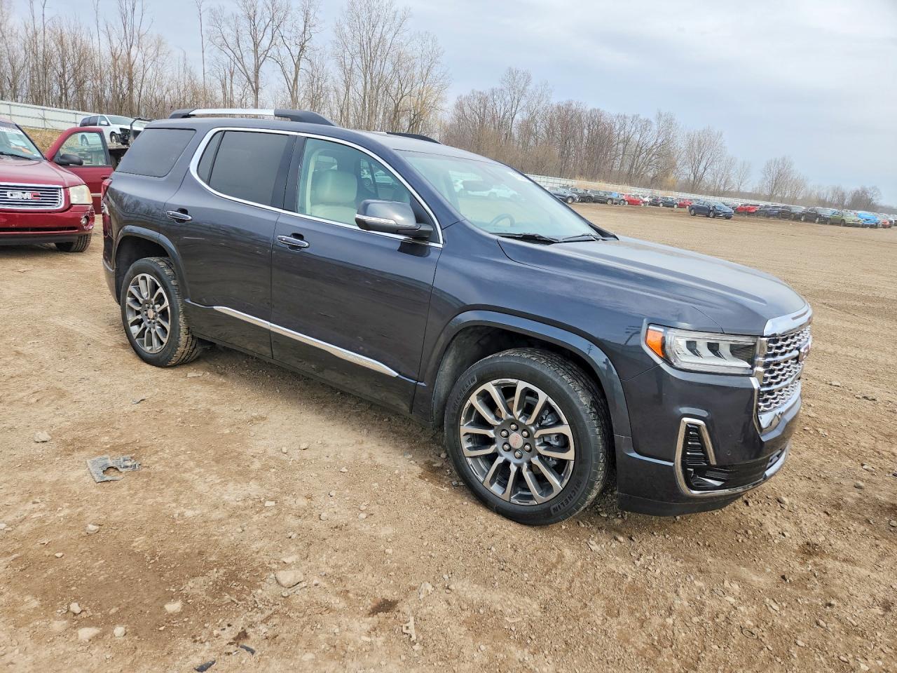 2022 GMC Acadia Denali - Image 4