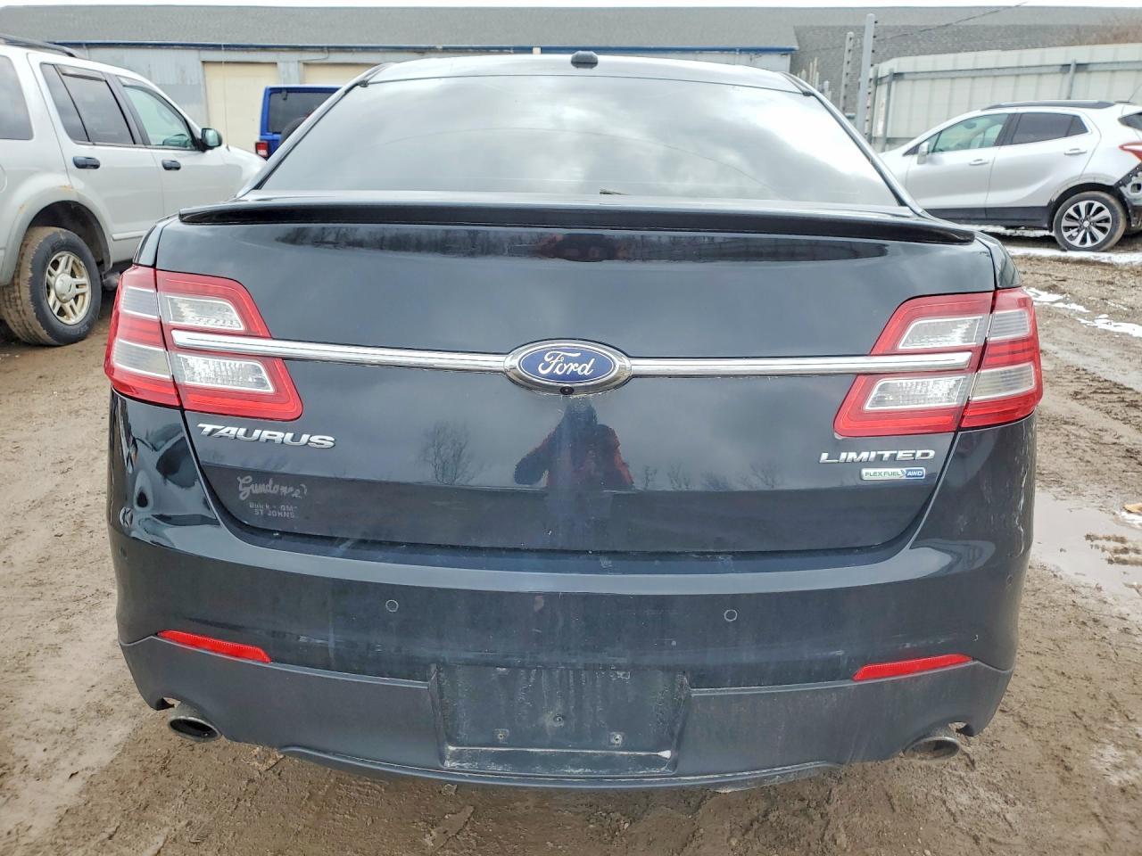 2018 Ford Taurus Limited - Фото 6