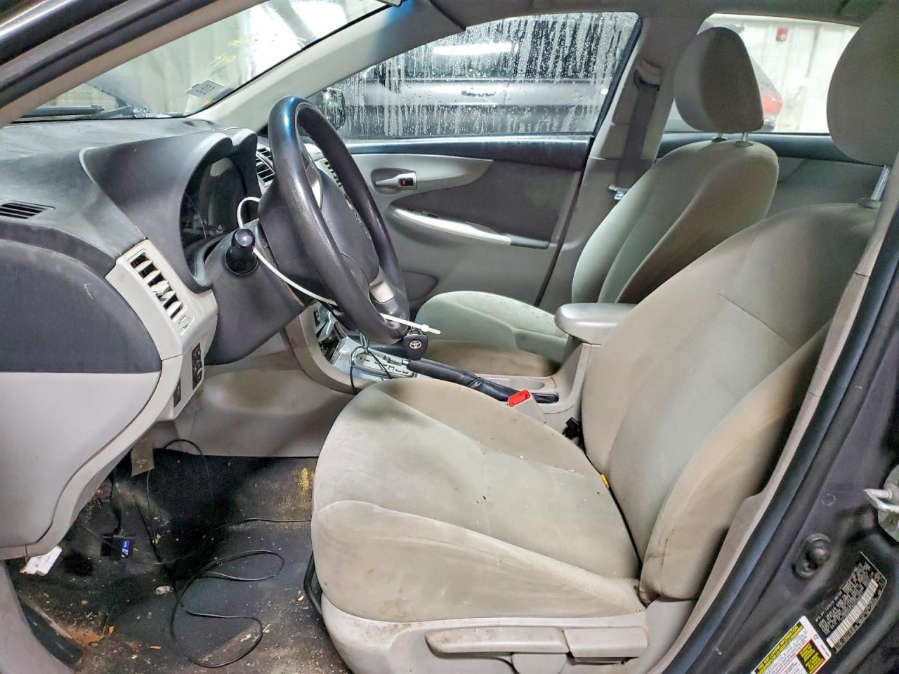 2013 Toyota Corolla Le - Фото 7