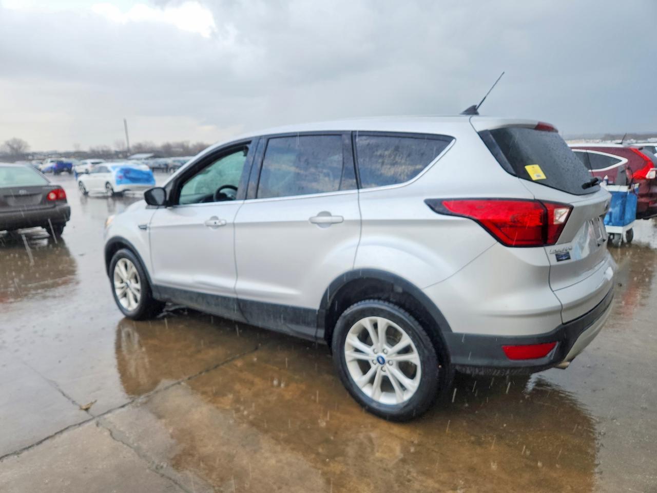 2019 Ford Escape Se - Image 2