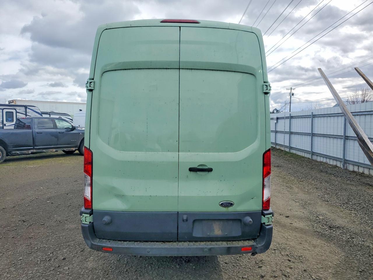 2015 Ford Transit 250 Utility / Service Van - Image 6