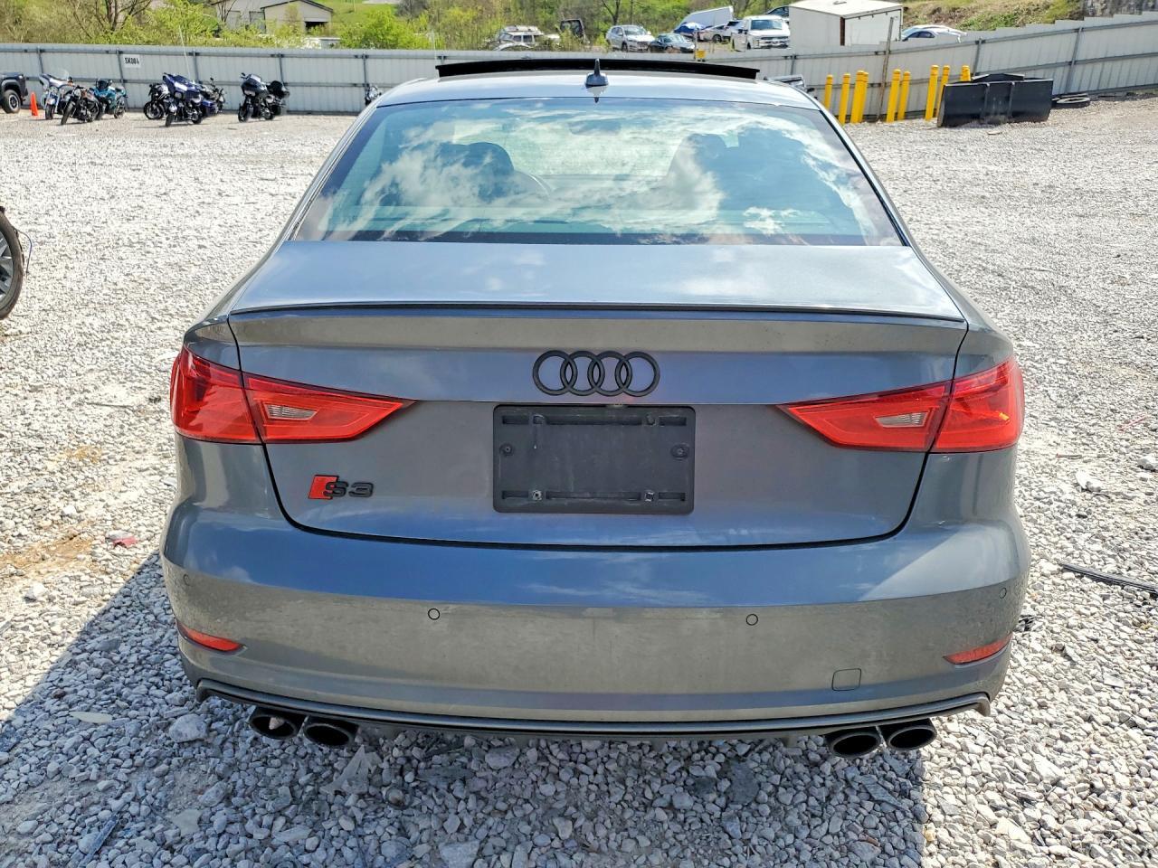 2016 Audi S3 Premium Plus - Фото 6