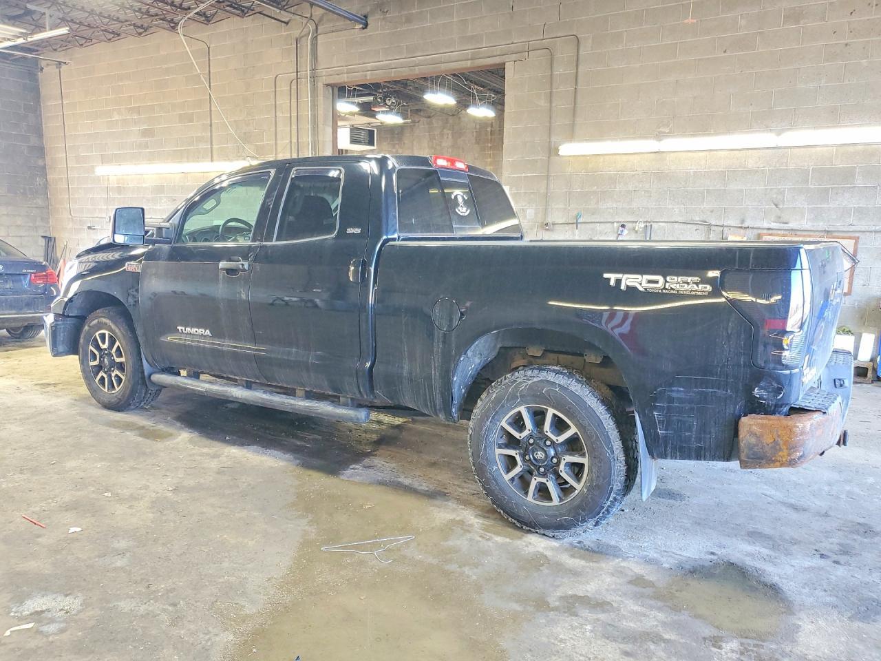 2010 Toyota Tundra Grade - Фото 2