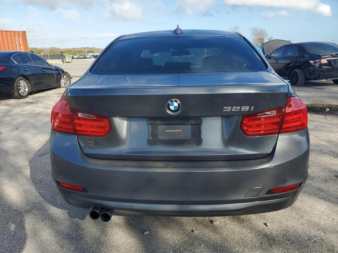 2014 BMW 328 I - Image 6