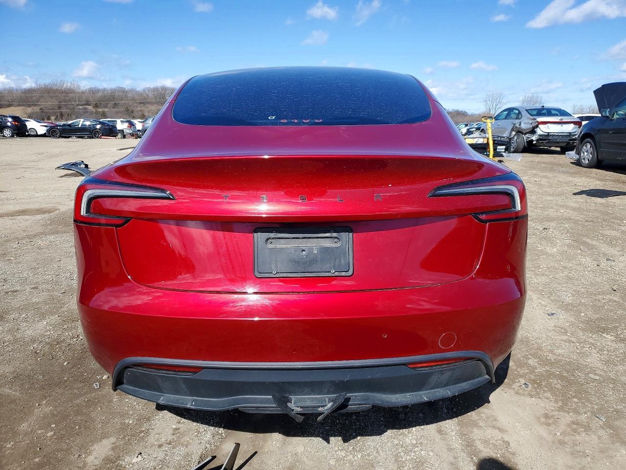 2024 Tesla Model 3 - Фото 6