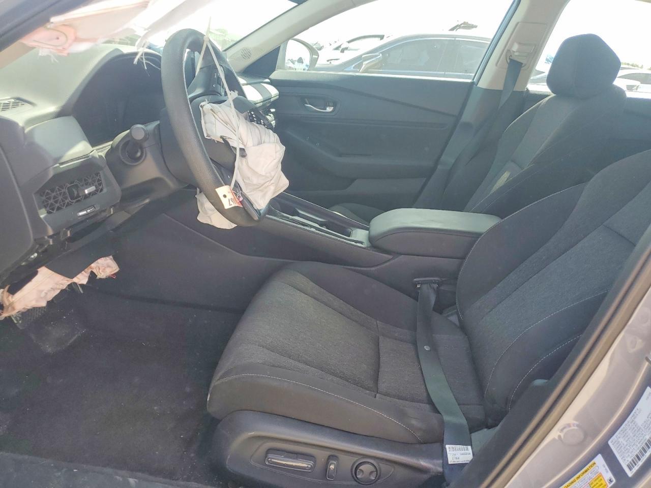 2025 Honda Accord - Image 7