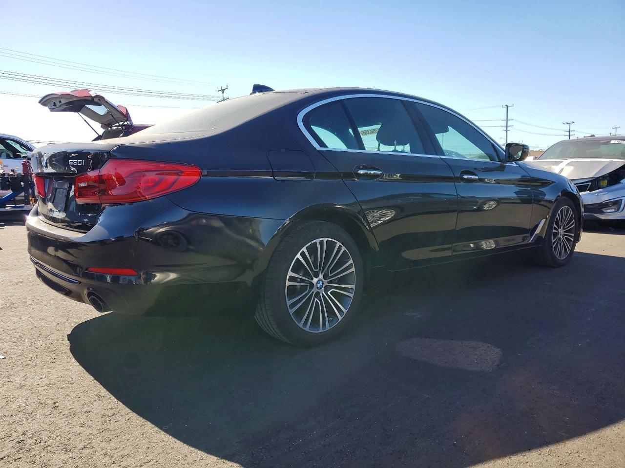 2018 BMW 530 - Image 3