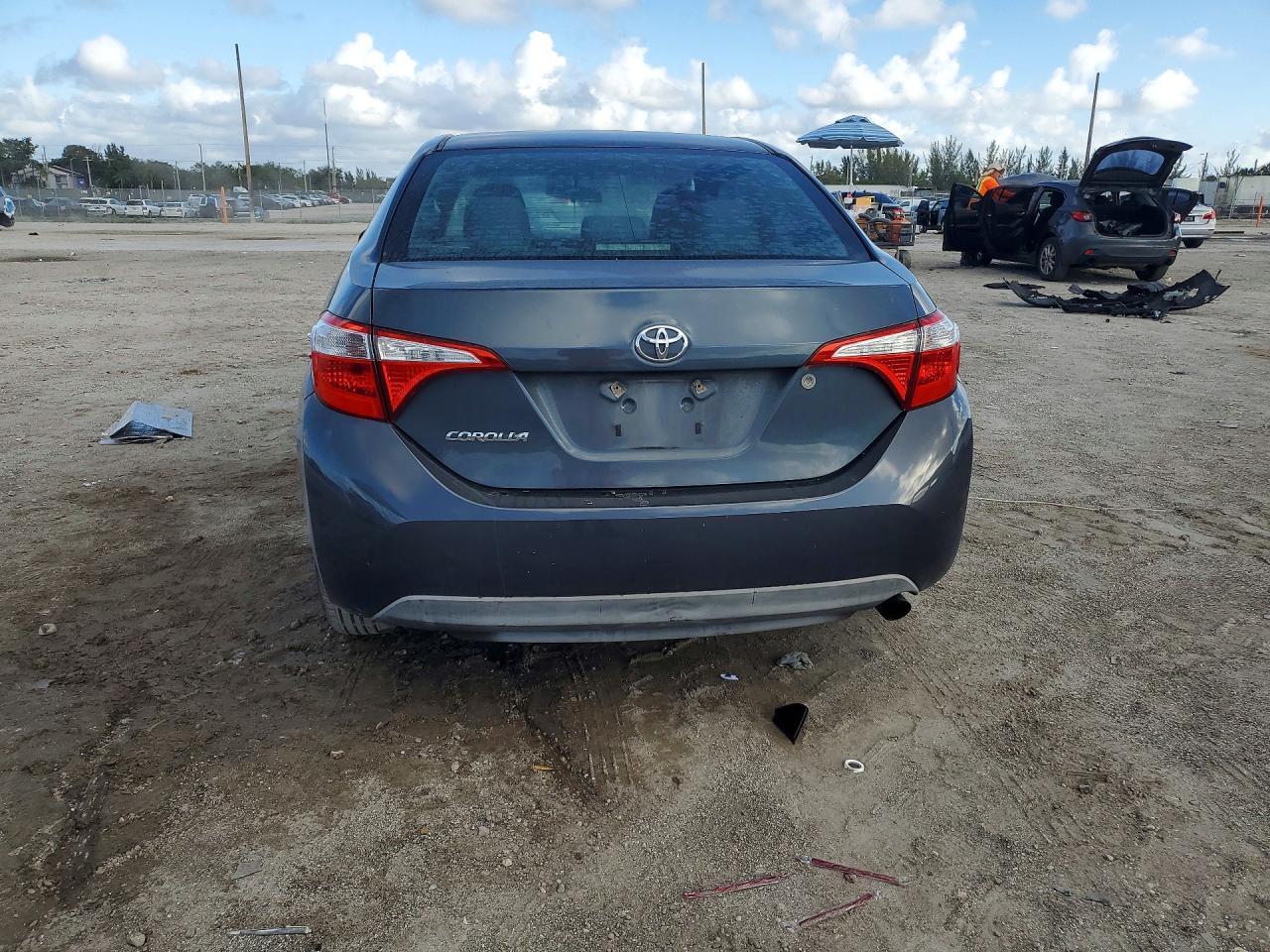 2016 Toyota Corolla L - Фото 7
