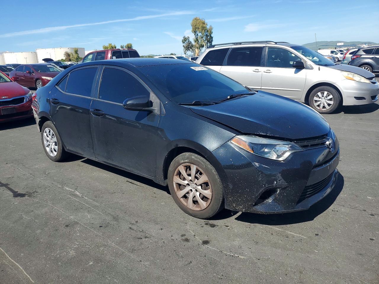 2016 Toyota Corolla Le - Image 4