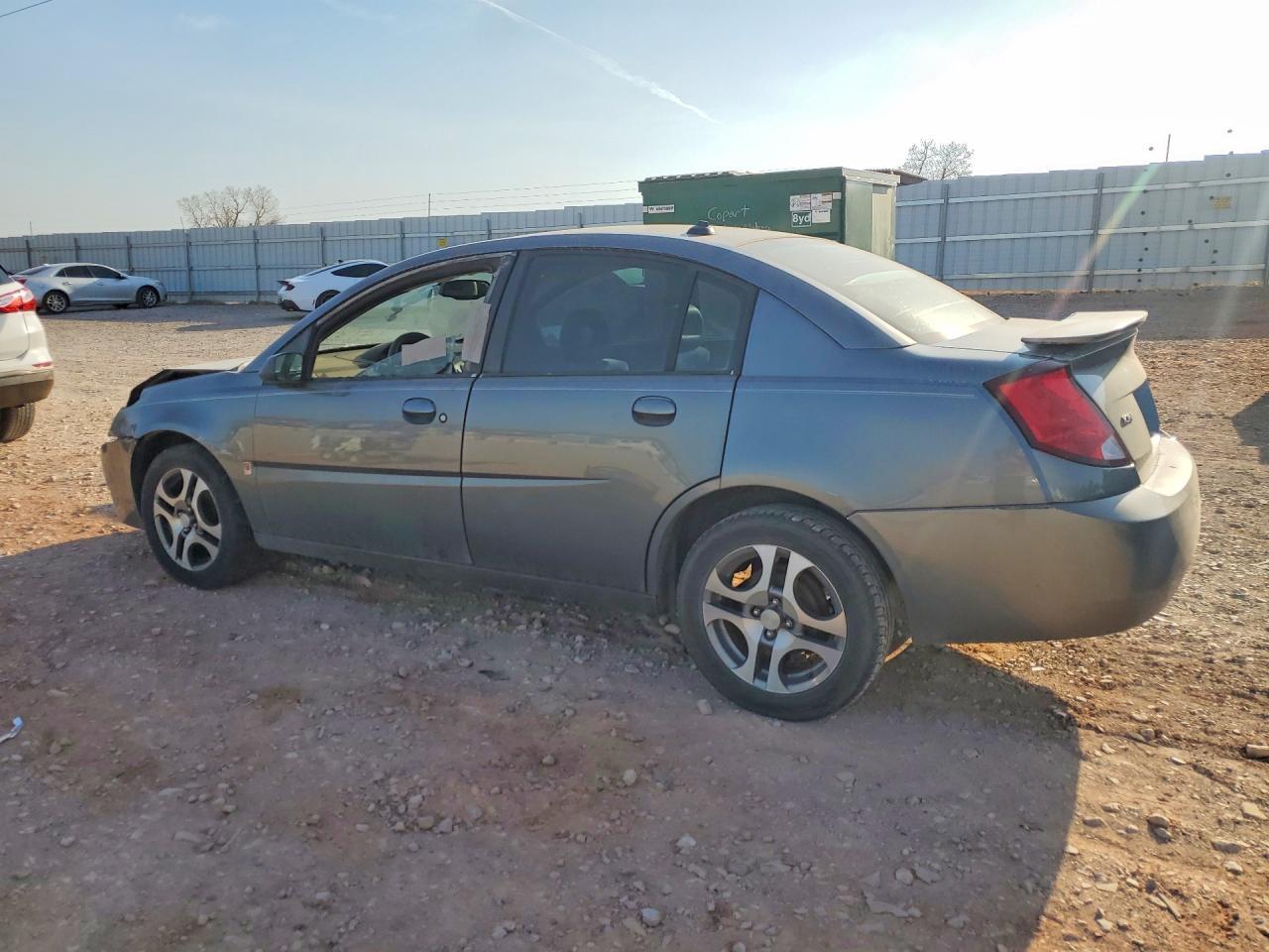 2005 Saturn Ion Level 3 - Image 2