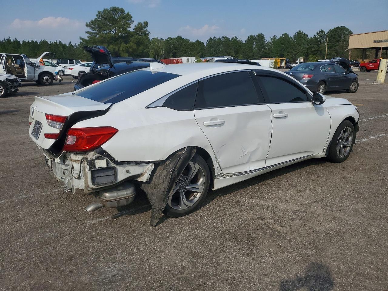 2019 Honda Accord Ex - Image 3