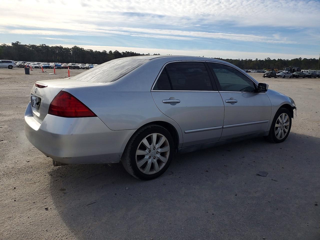 2006 Honda Accord Lx - Фото 3
