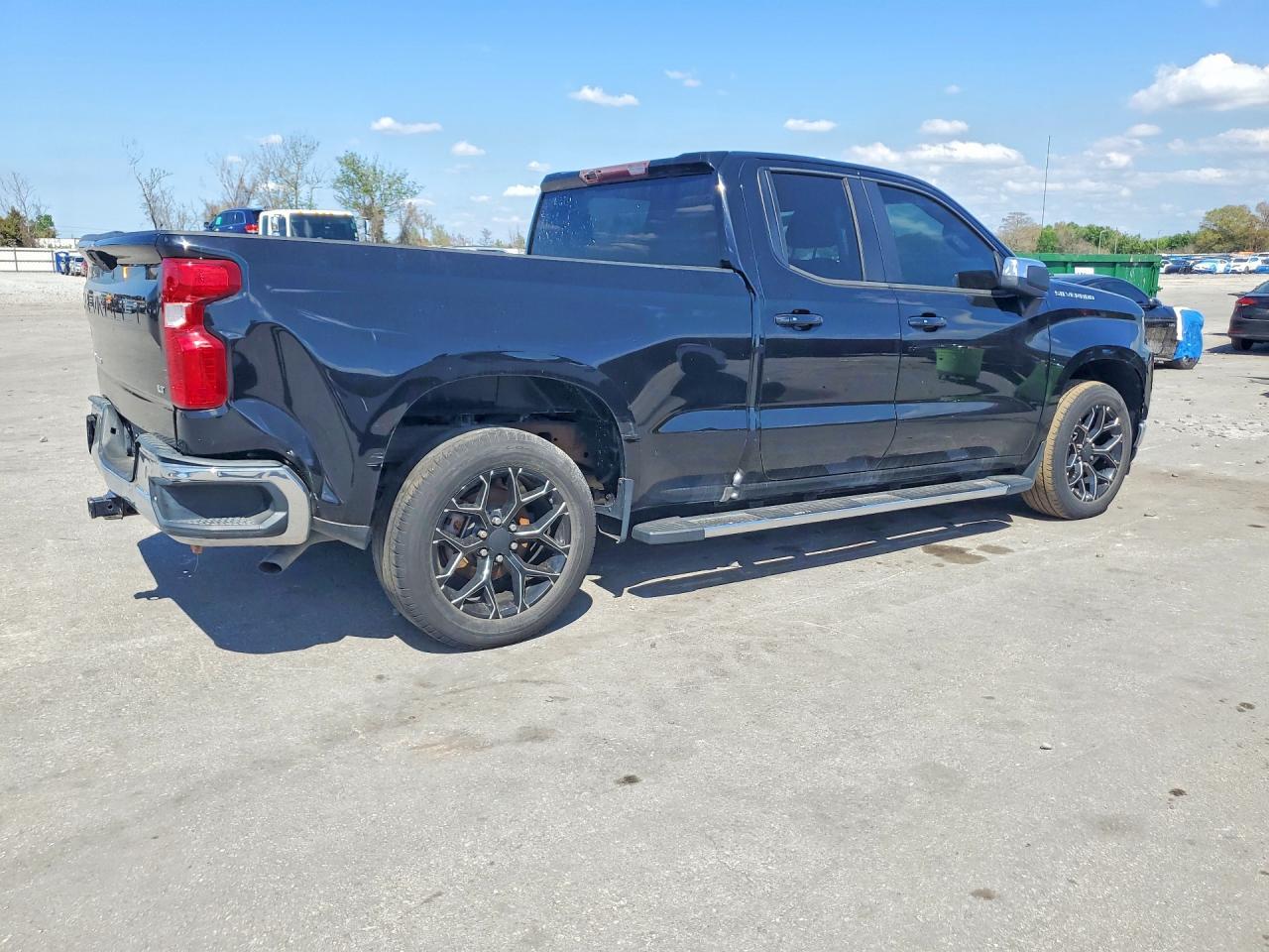 2019 Chevrolet Silverado C1500 Lt V8 Double Cab - Image 3