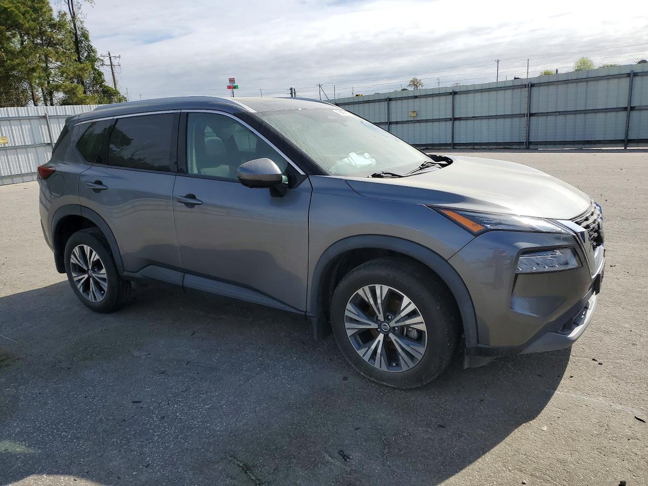 2021 Nissan Rogue Sv - Фото 4