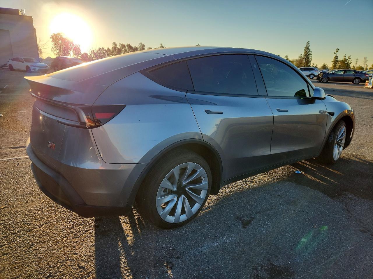 2026 Tesla Model Y - Image 3