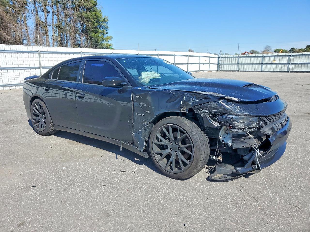 2015 Dodge Charger R - Фото 4