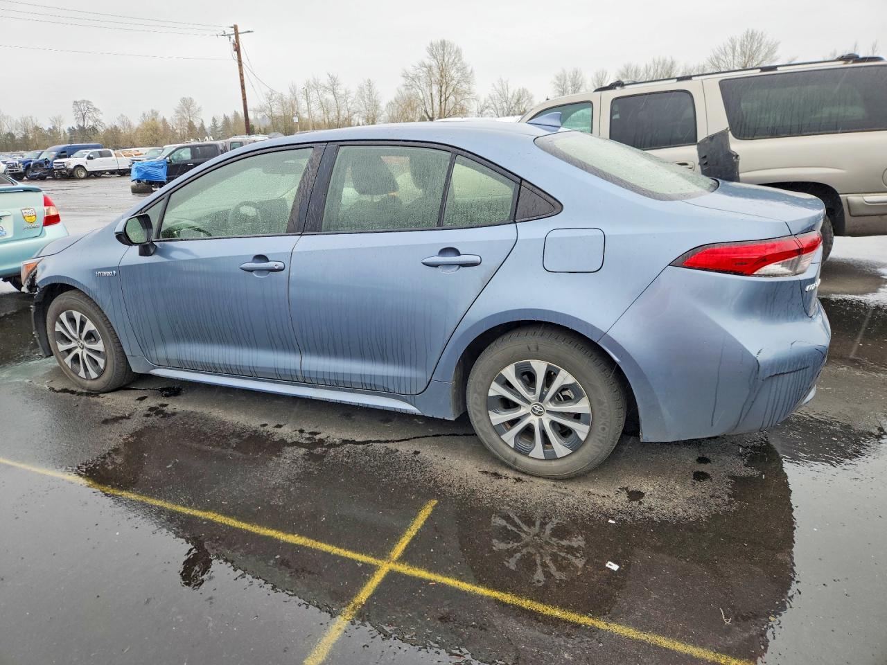 2021 Toyota Corolla Hybrid Le - Image 2