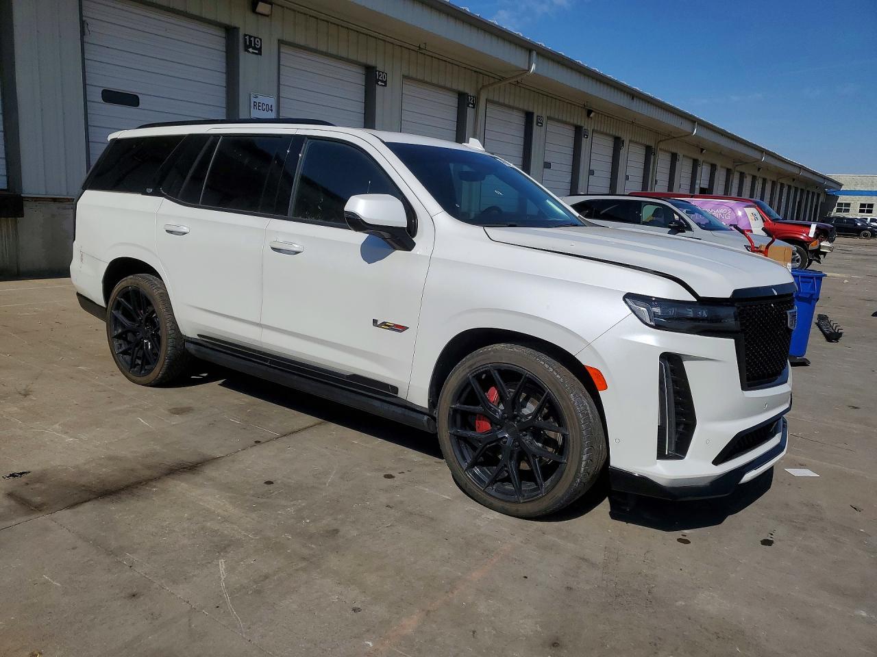2023 Cadillac Escalade V Sport - Фото 4