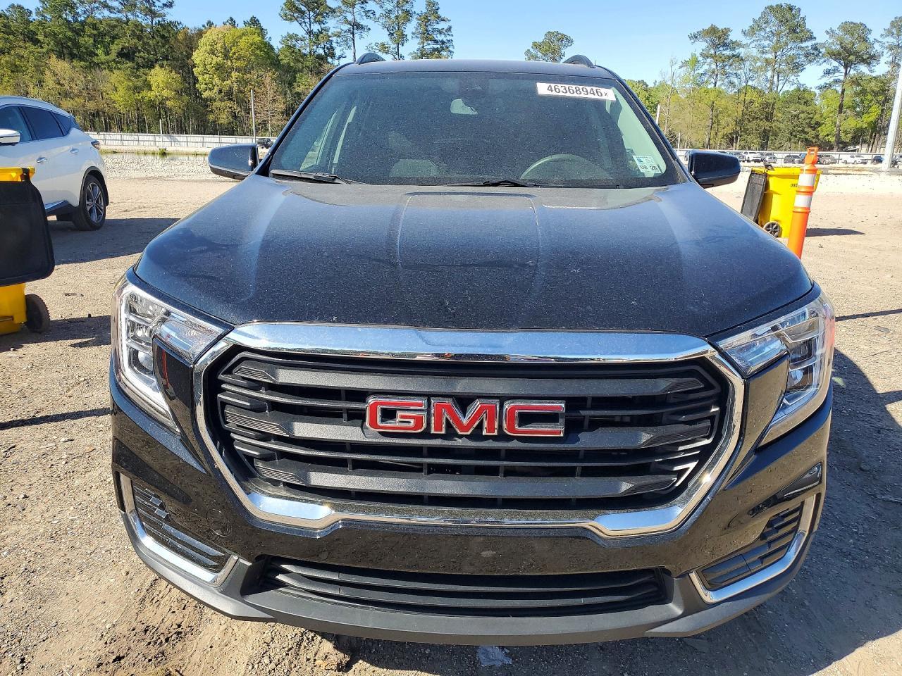 2024 GMC Terrain Sle - Image 5