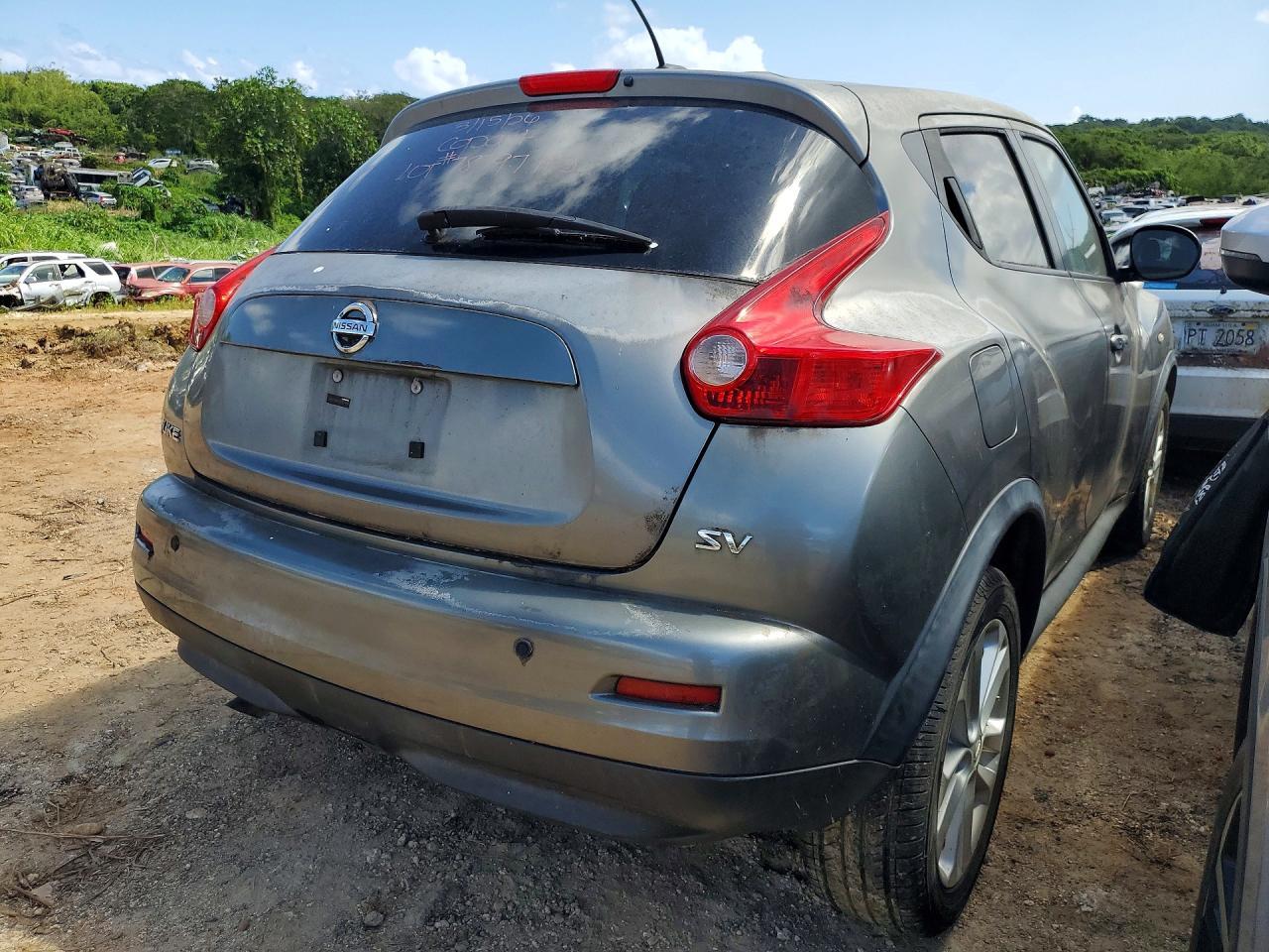 2011 Nissan Juke S - Фото 3