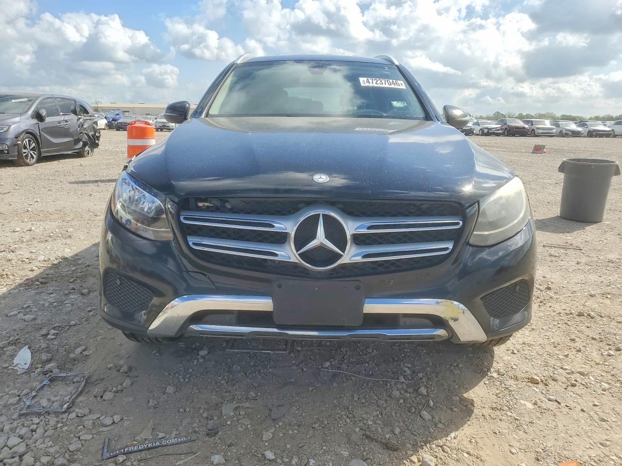 2016 Mercedes-Benz Glc 300 - Image 5
