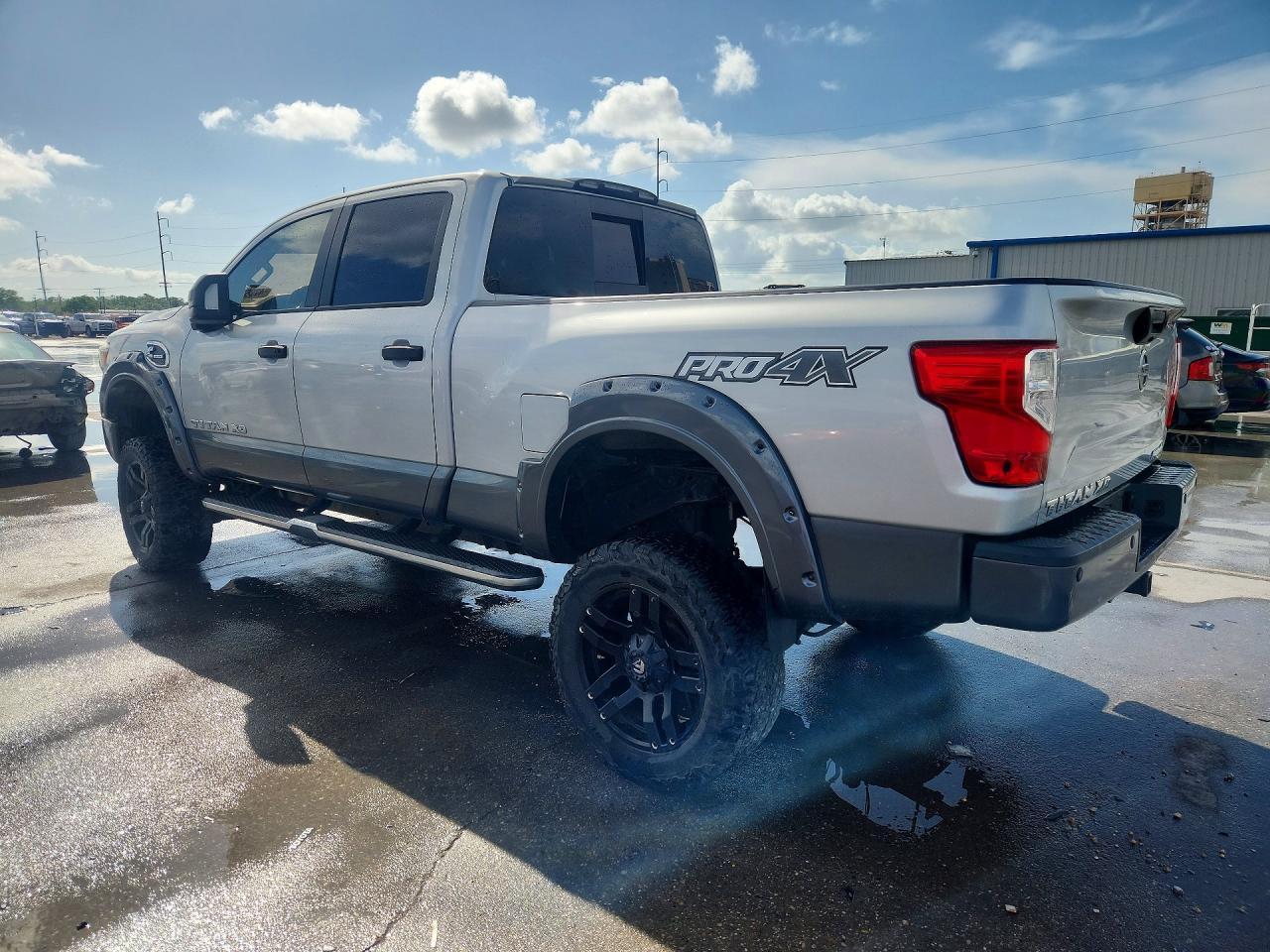 2016 Nissan Titan Xd Pro-4X - Image 2