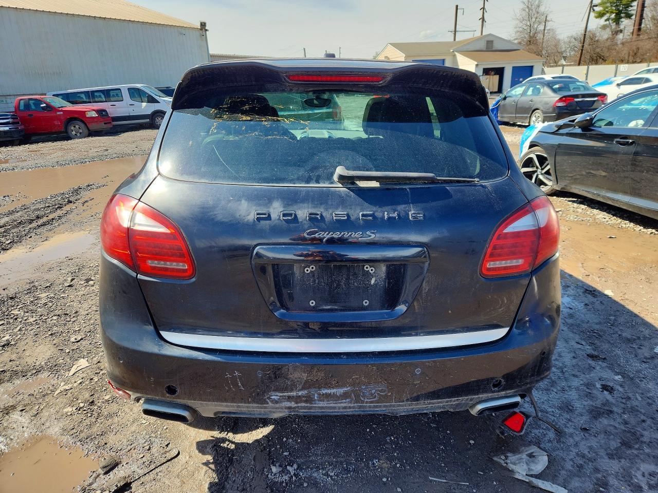 2011 Porsche Cayenne - Image 6