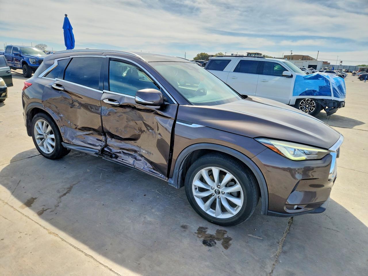 2019 Infiniti Qx50 Essential - Image 4