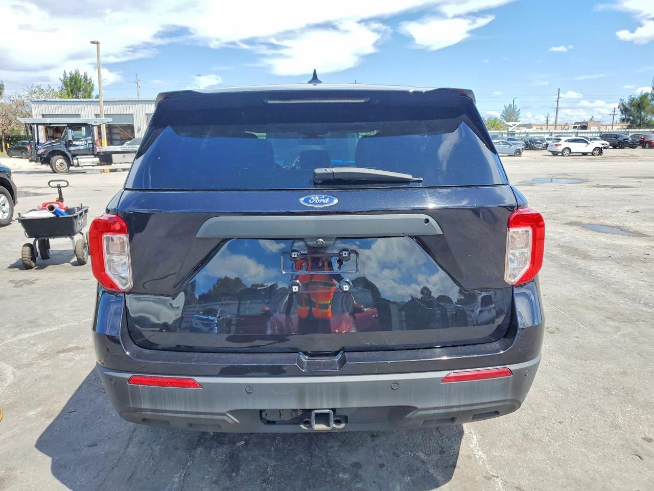 2020 Ford Explorer Police Interceptor - Фото 6