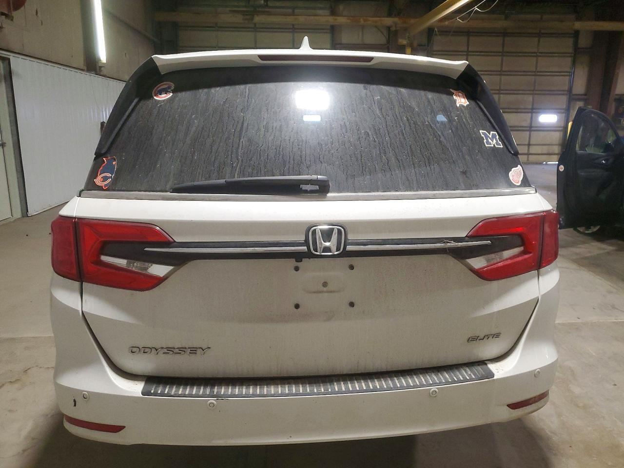 2022 Honda Odyssey Elite - Фото 6